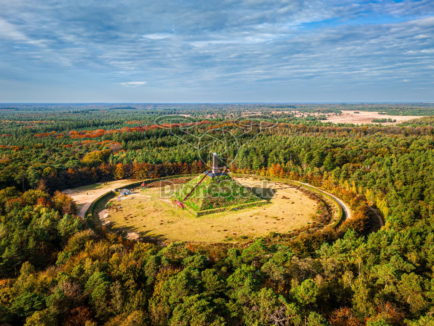 Pyramide van Austerlitz bij Woudenberg