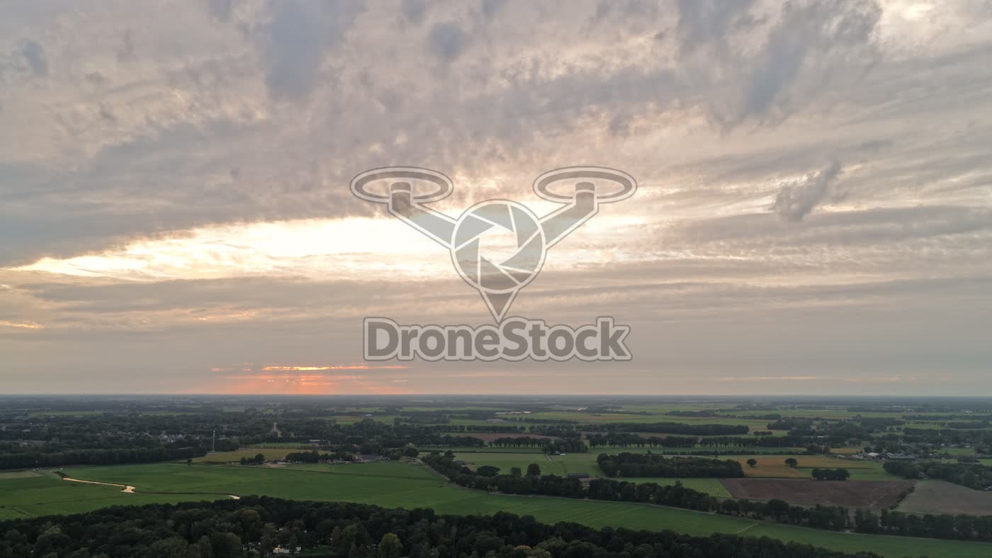 Landschap, Dalen bij zonsondergang