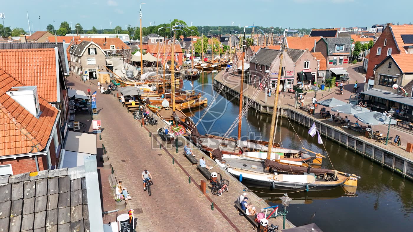 Havenkade aan Spuiplein Spakenburg