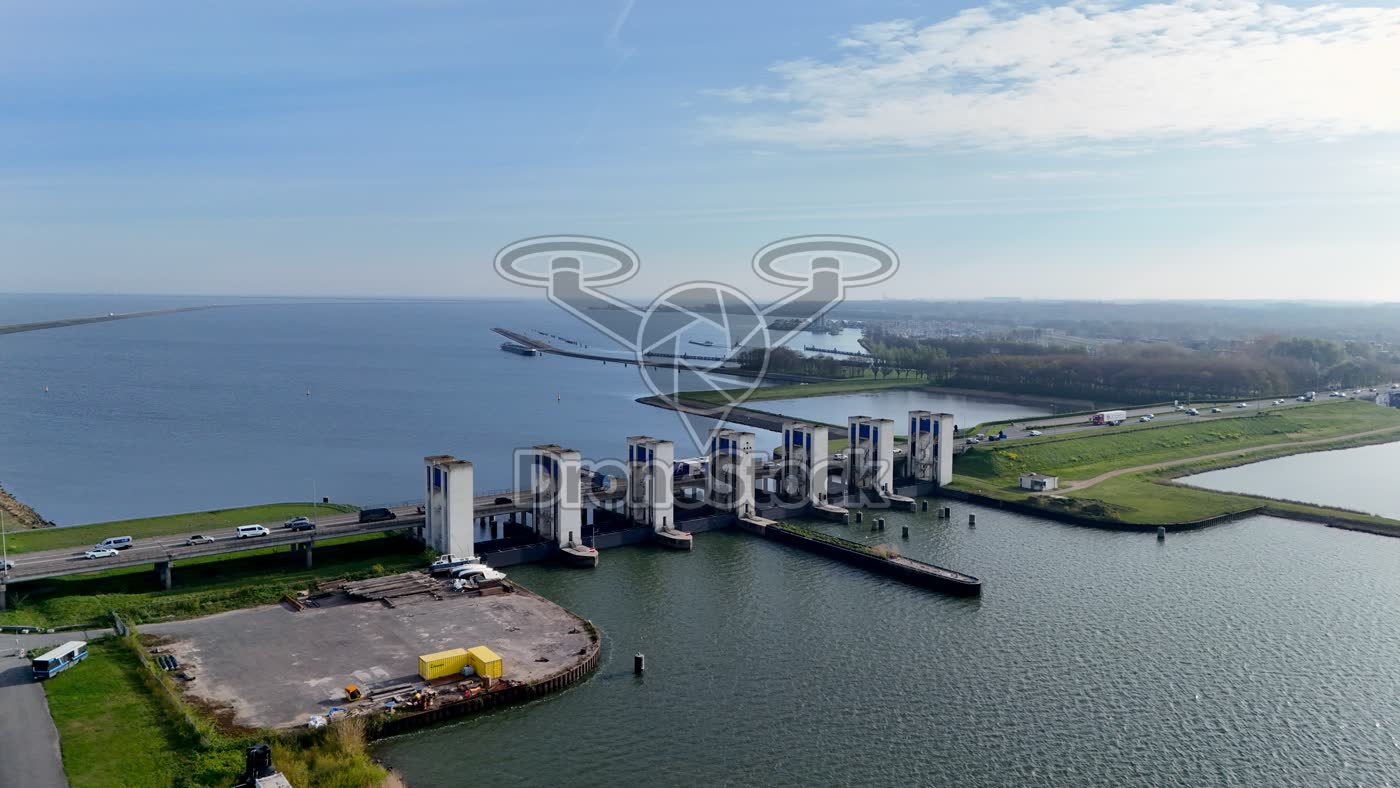 Houtribsluizen bij Lelystad 4