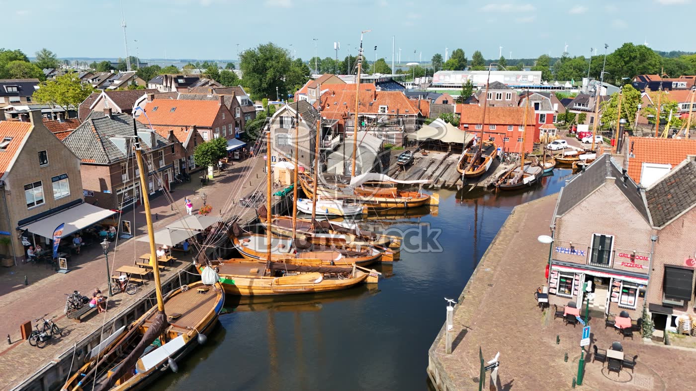 Houten zeilboten in Spakenburg