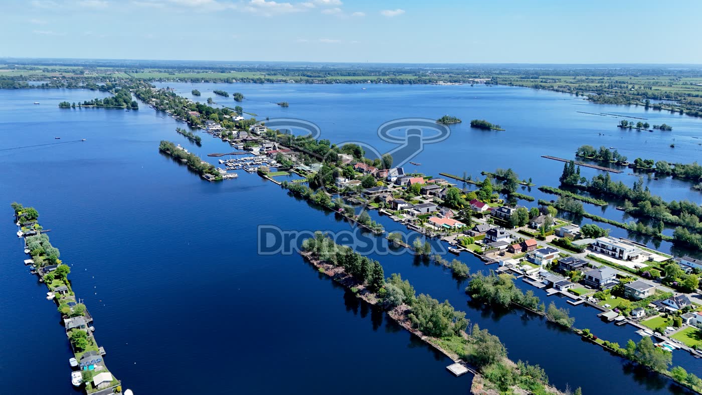Woningen aan Vinkeveense Plassen