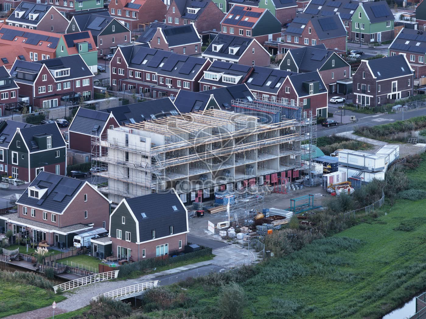 Nieuwbouw in Kreekrijk, Saendelft