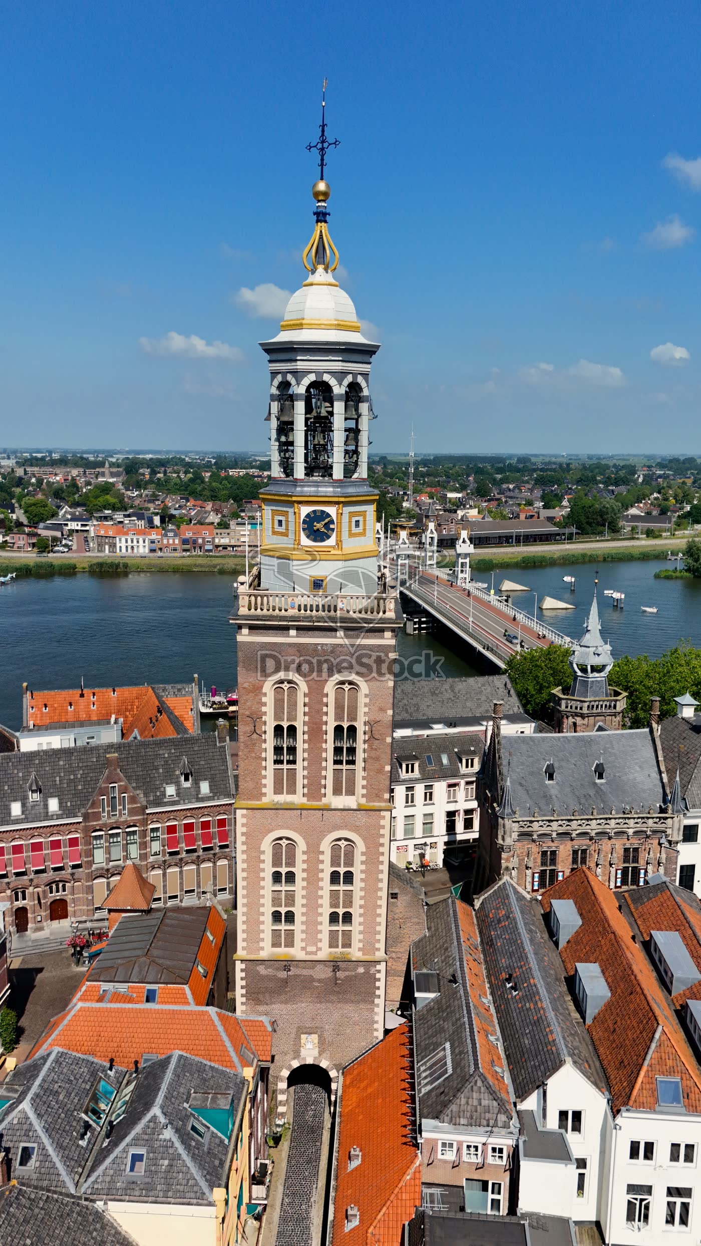 De Nieuwe Toren, Kampen 2