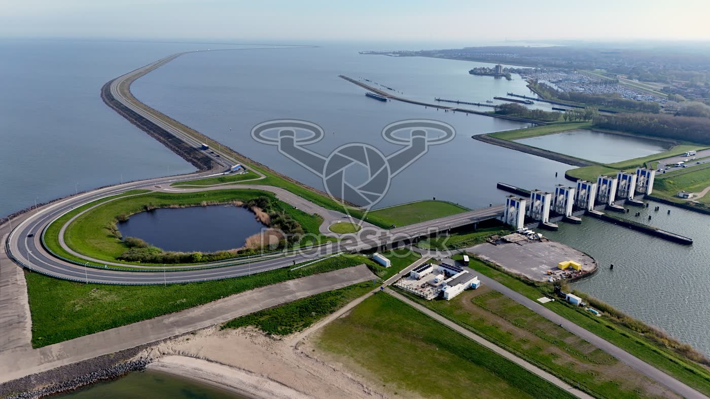 Houtribsluizen bij Lelystad 5