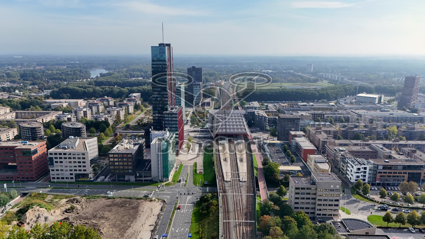Station Almere Centrum met toren