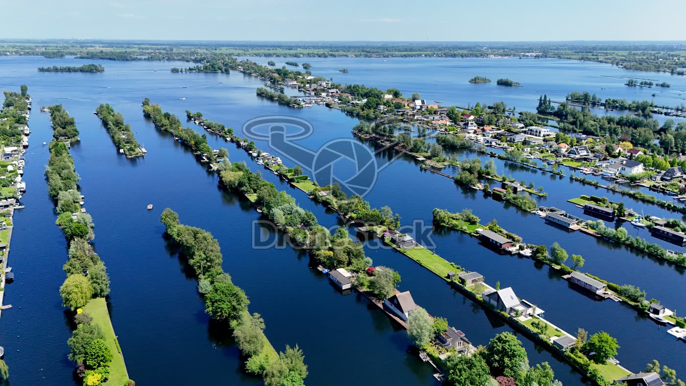 Eilandjes bij Vinkeveen