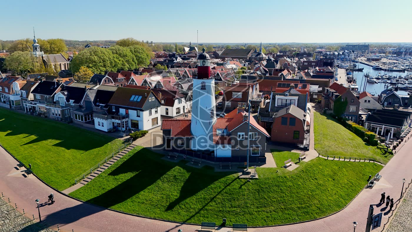 Vuurtoren van Urk vooraanzicht