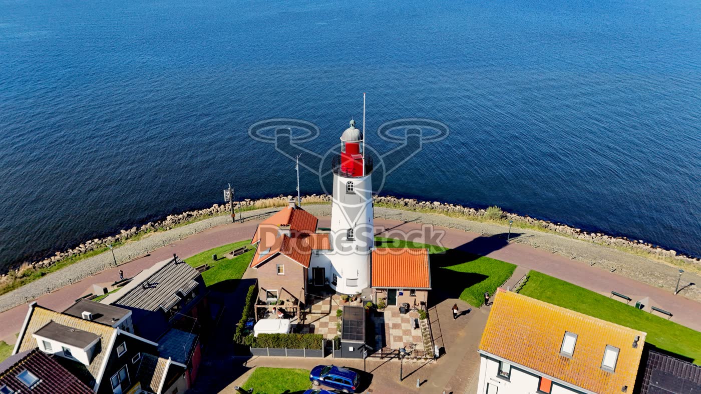 Vuurtoren van Urk aan IJsselmeer
