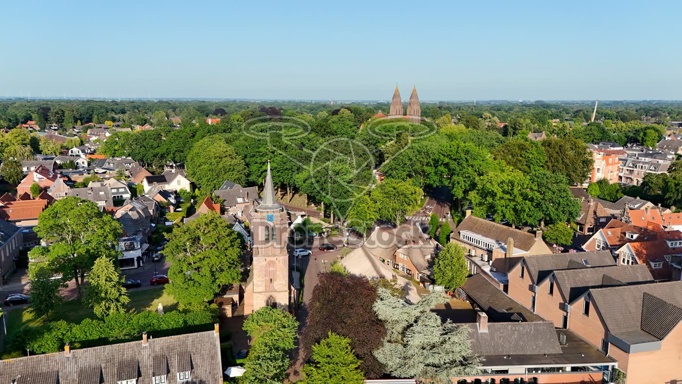 Johanneskerk boven Laren centrum