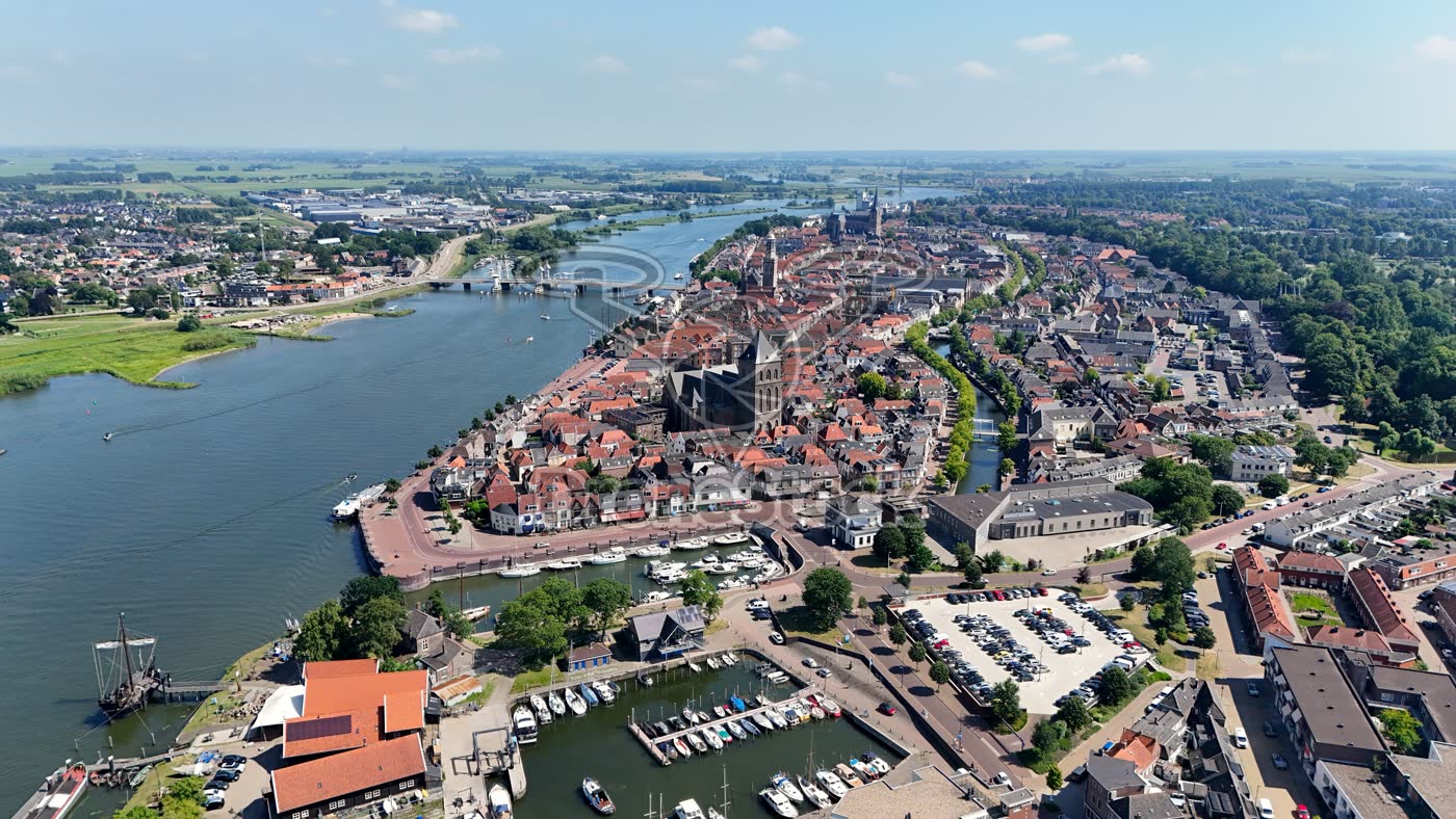Onze Lieve Vrouwekerk boven Kampen