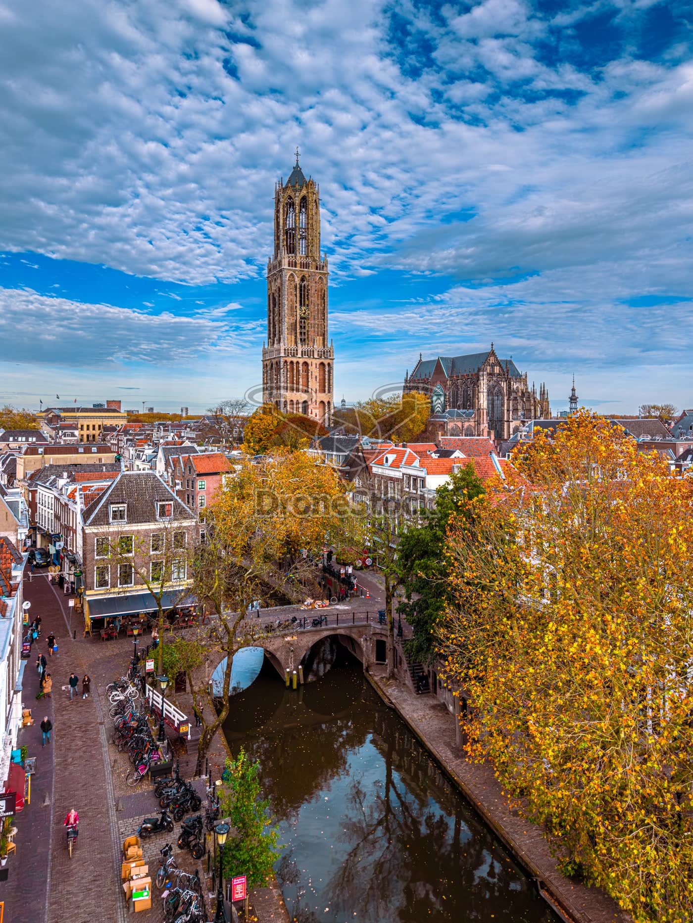 Domtoren boven Utrecht