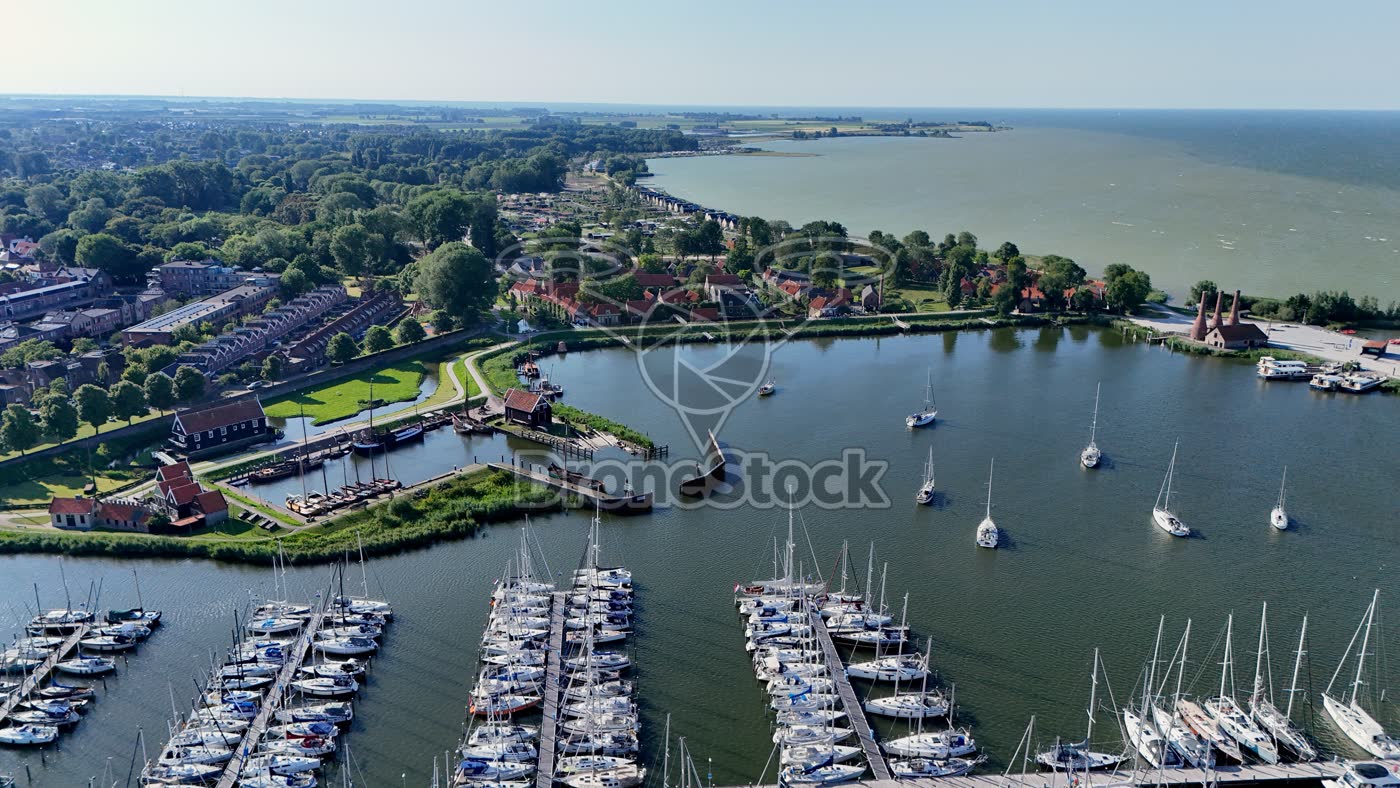 Zuiderzeemuseum en jachthaven Enkhuizen