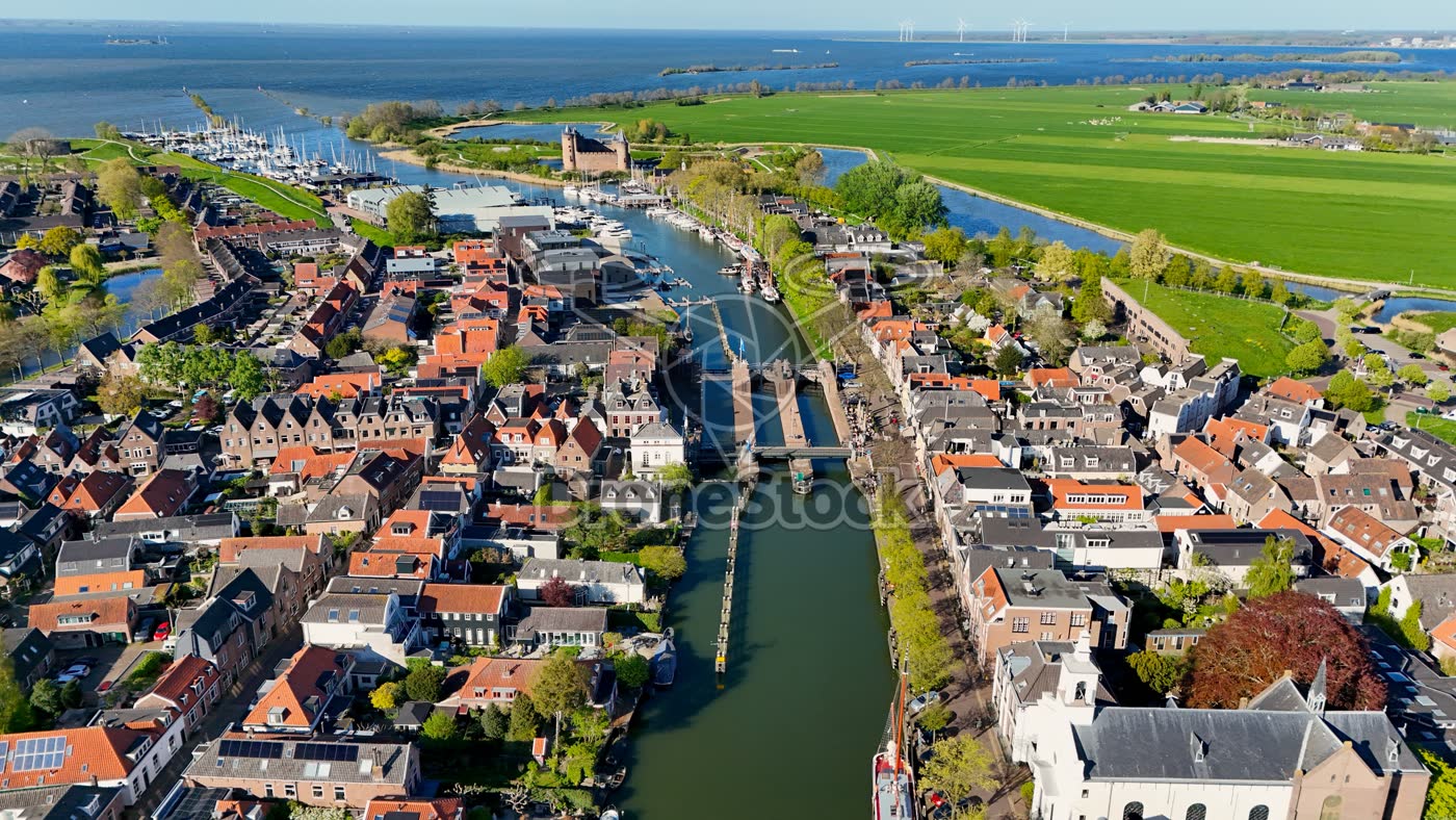 Muiderslot en haven van Muiden