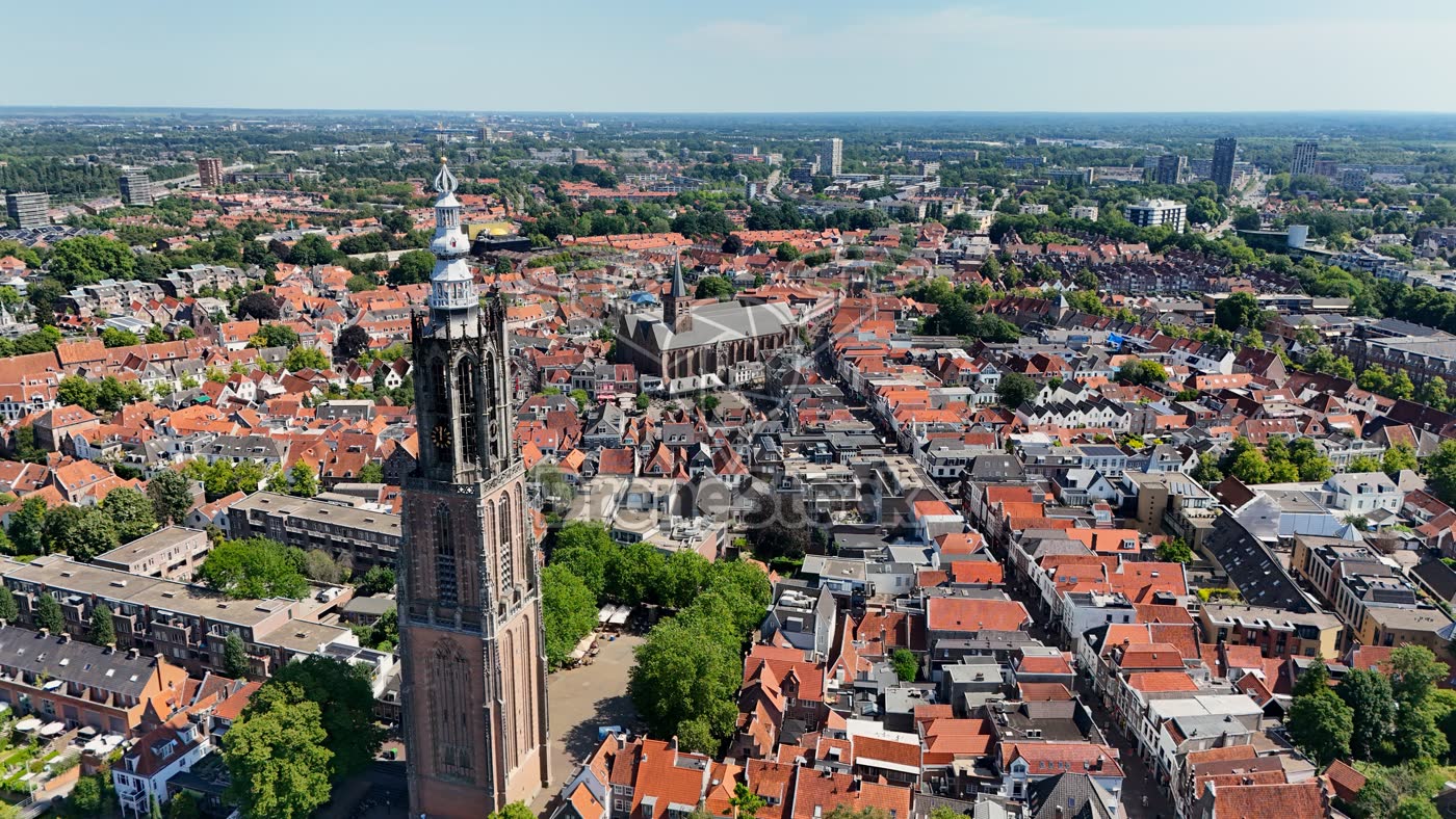 Oude Lieve Vrouwetoren en Sint-Joriskerk
