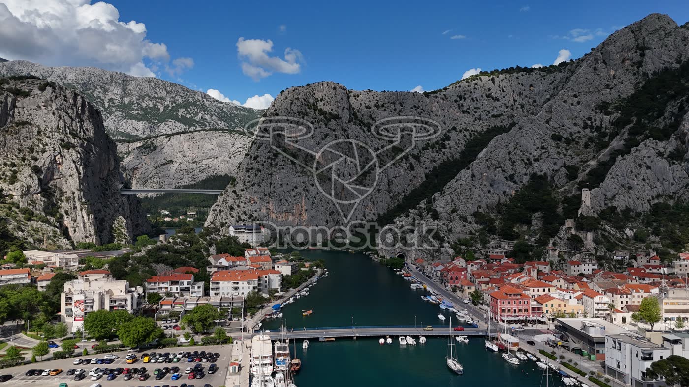 Most Omiš bij Cetina