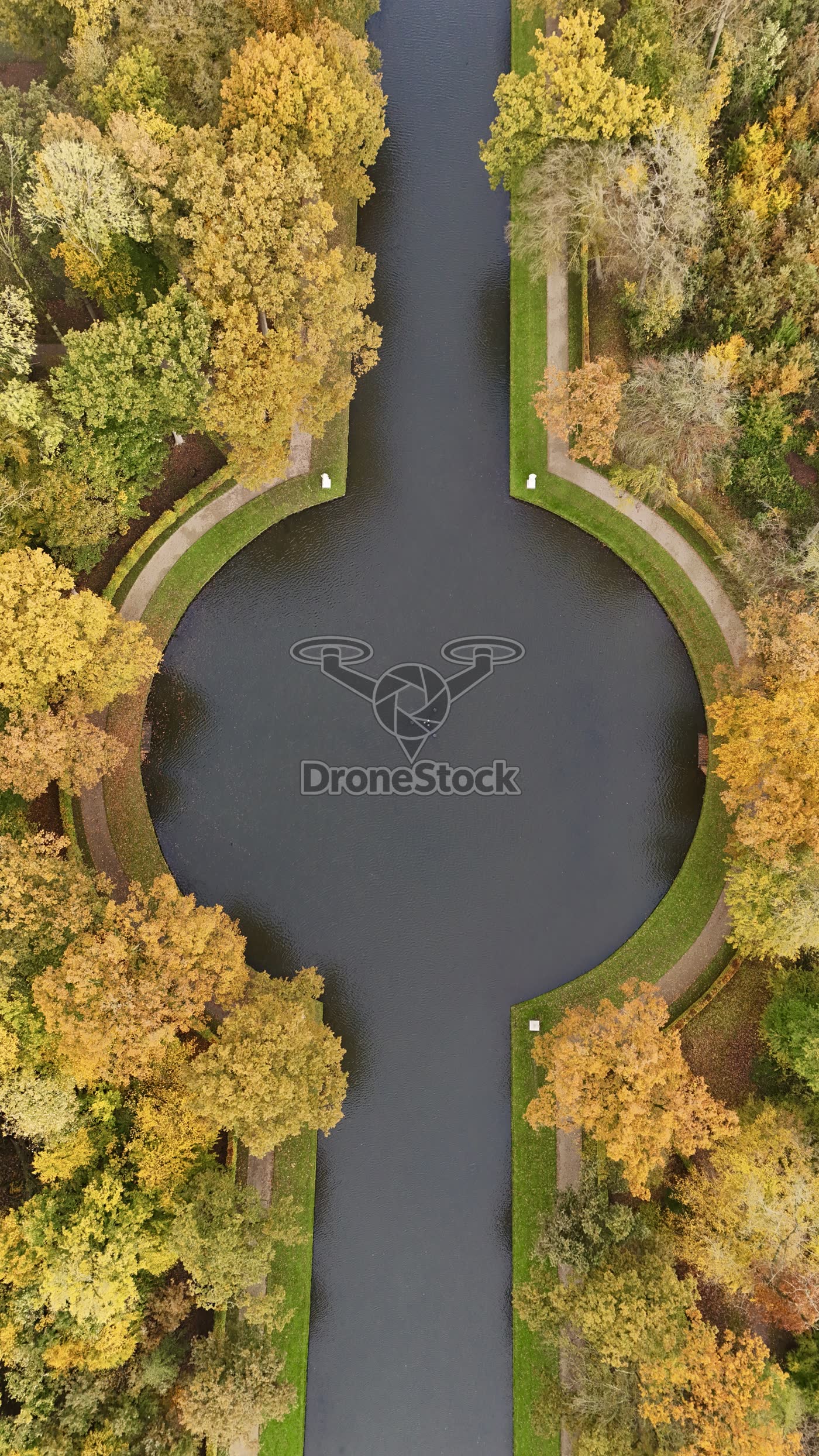Kasteel vijver bij Kasteel de Haar