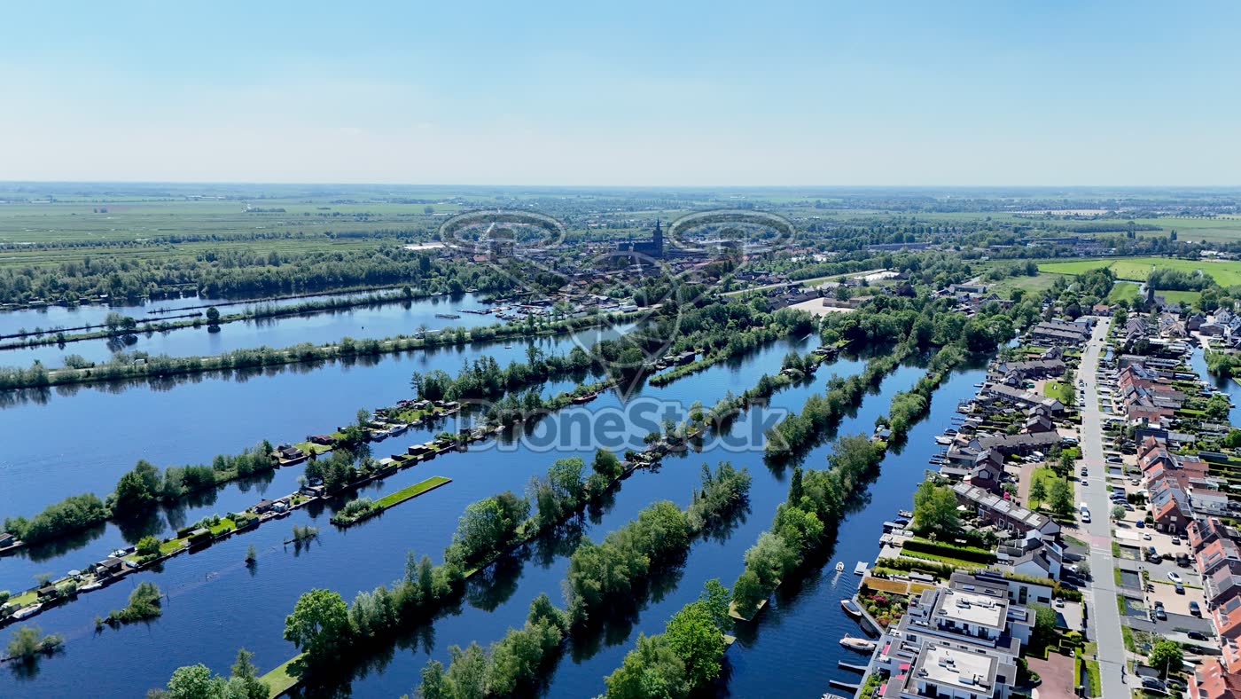 Eilanden en dorp bij Vinkeveen