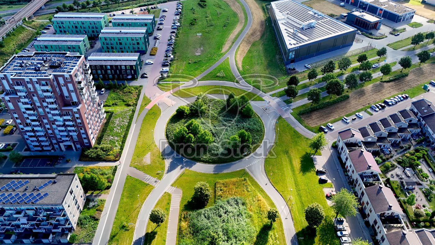Almere Buiten rotonde aan noordkant Evenaar
