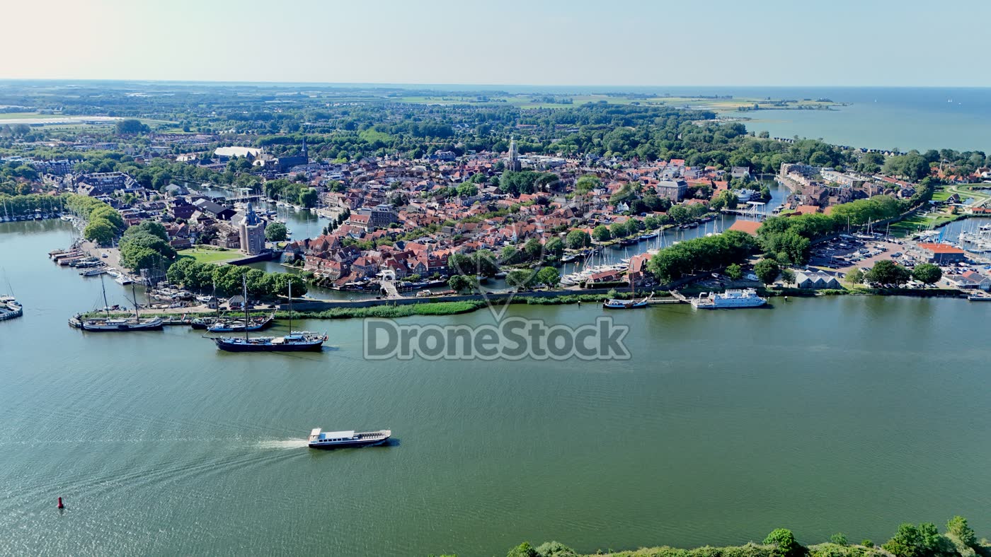 Oud centrum Enkhuizen luchtfoto