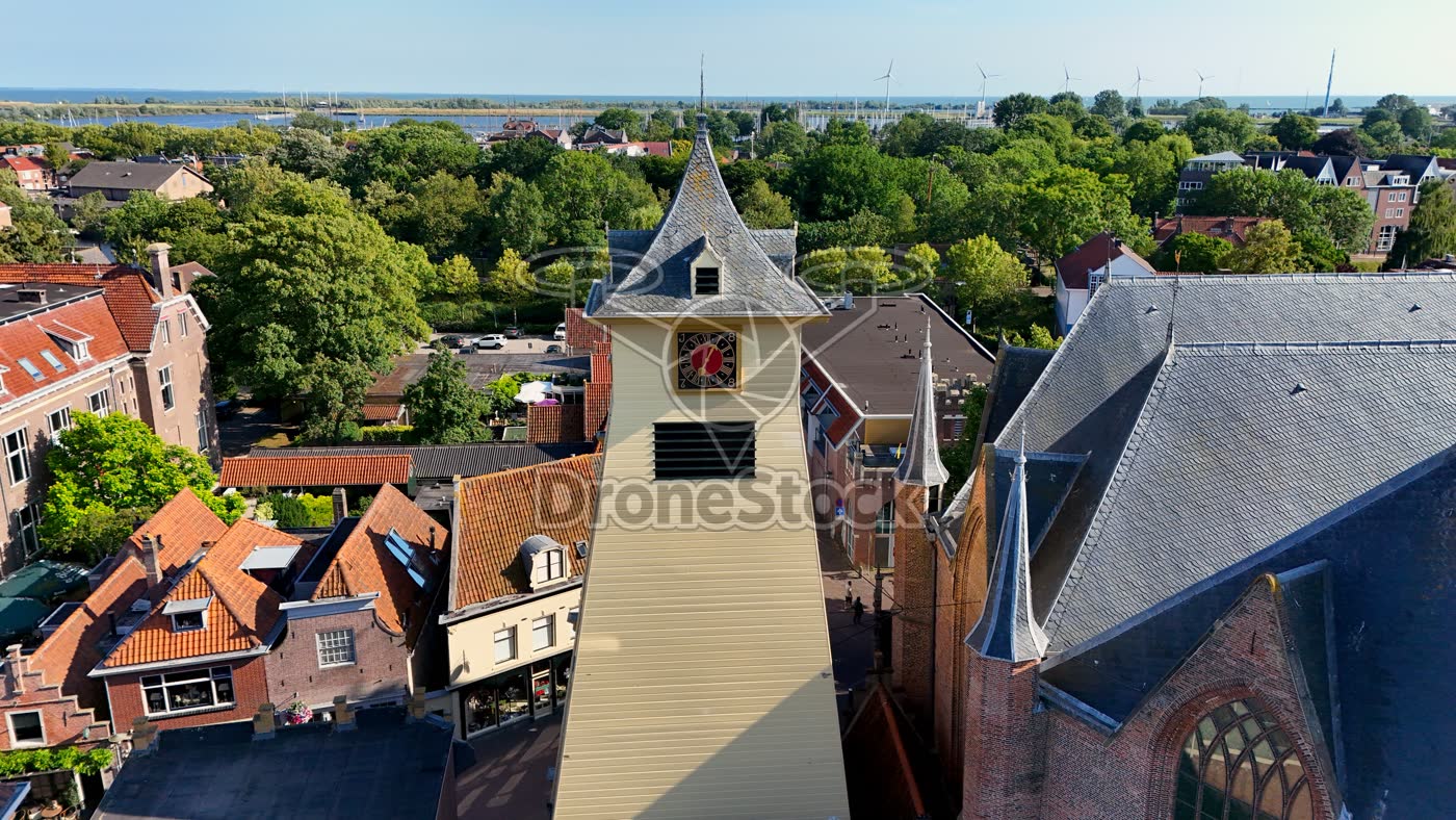 Houten klokkenhuis in Enkhuizen