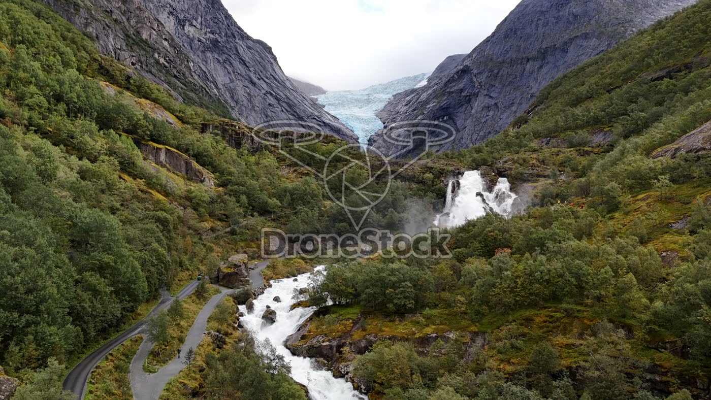 Briksdalsbreen bij Briksdalen