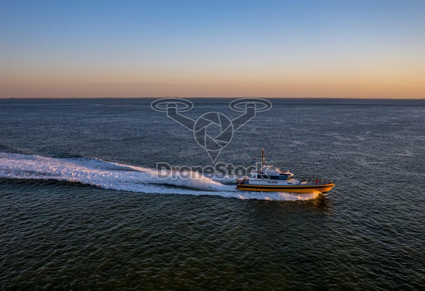 Pilotboot Lacerta bij Zoutelande