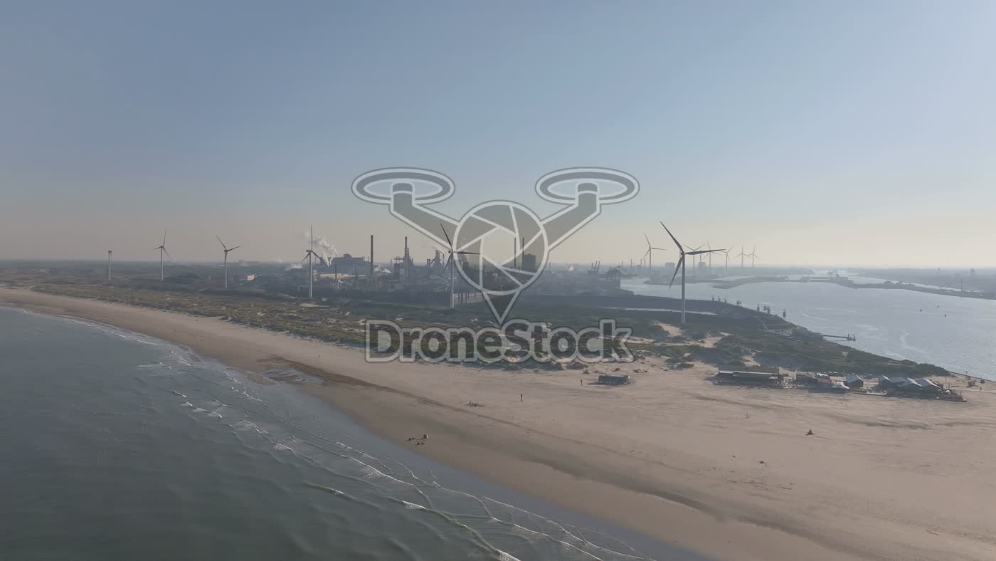 Kust bij Velsen-Noord met Tata Steel 2