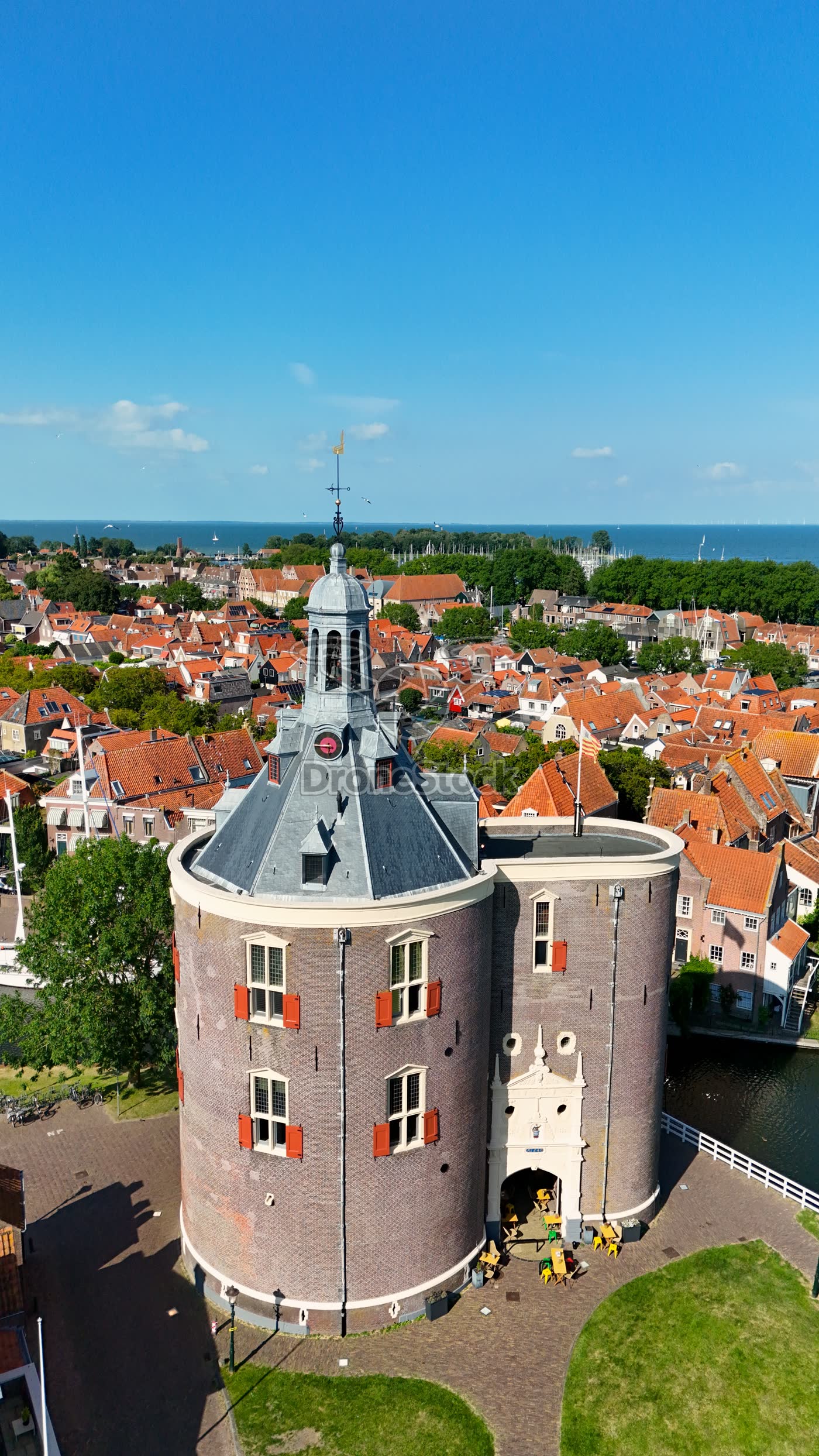 Drommedaris in Enkhuizen vooraanzicht