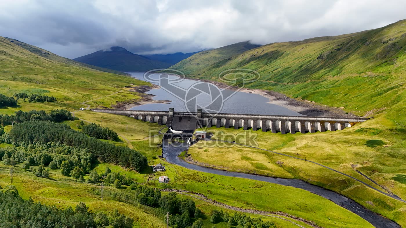 Lubreoch Dam bij Kenknock 2