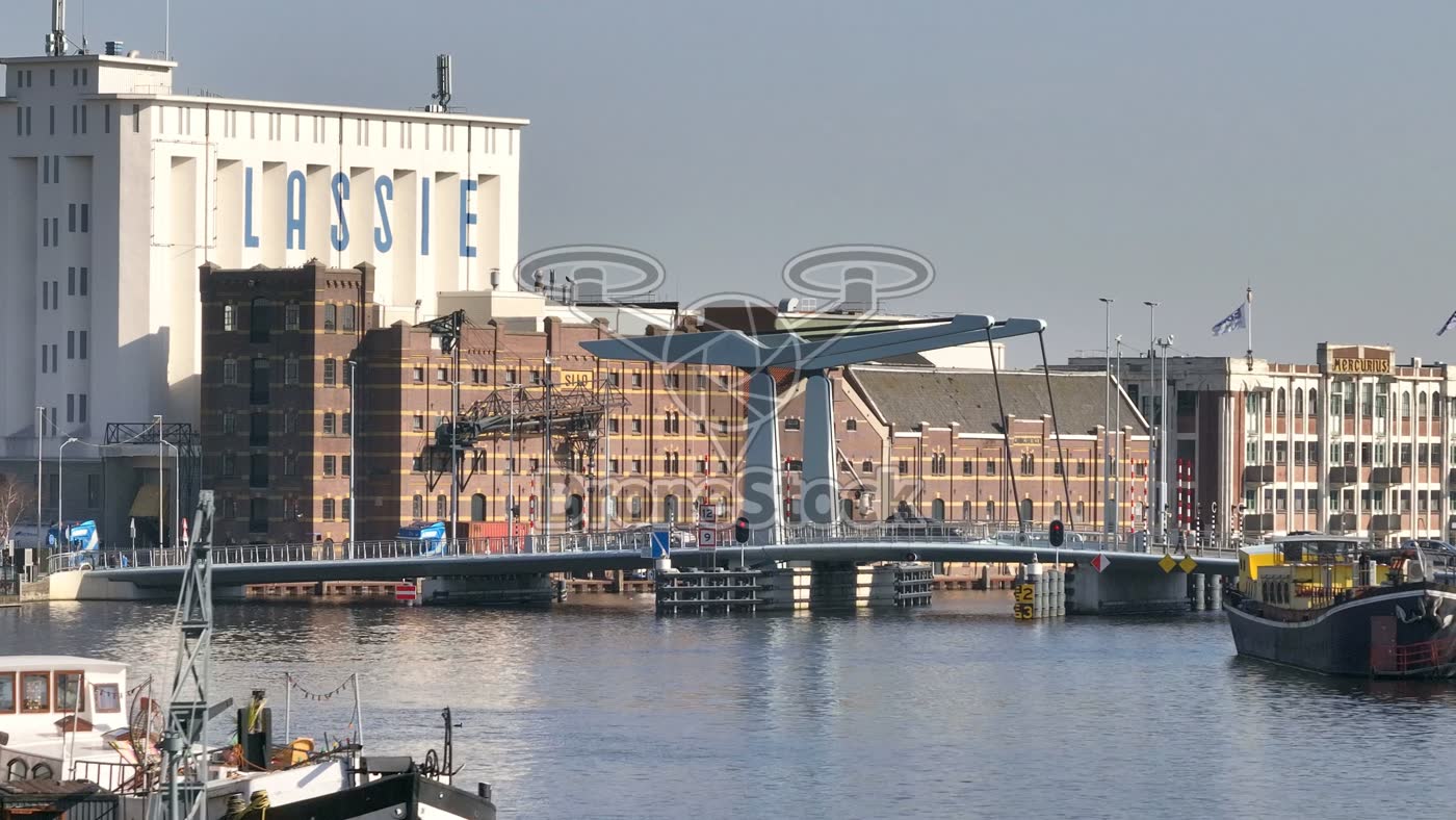 Zaanbrug en Lassie-silo bij Wormer 2