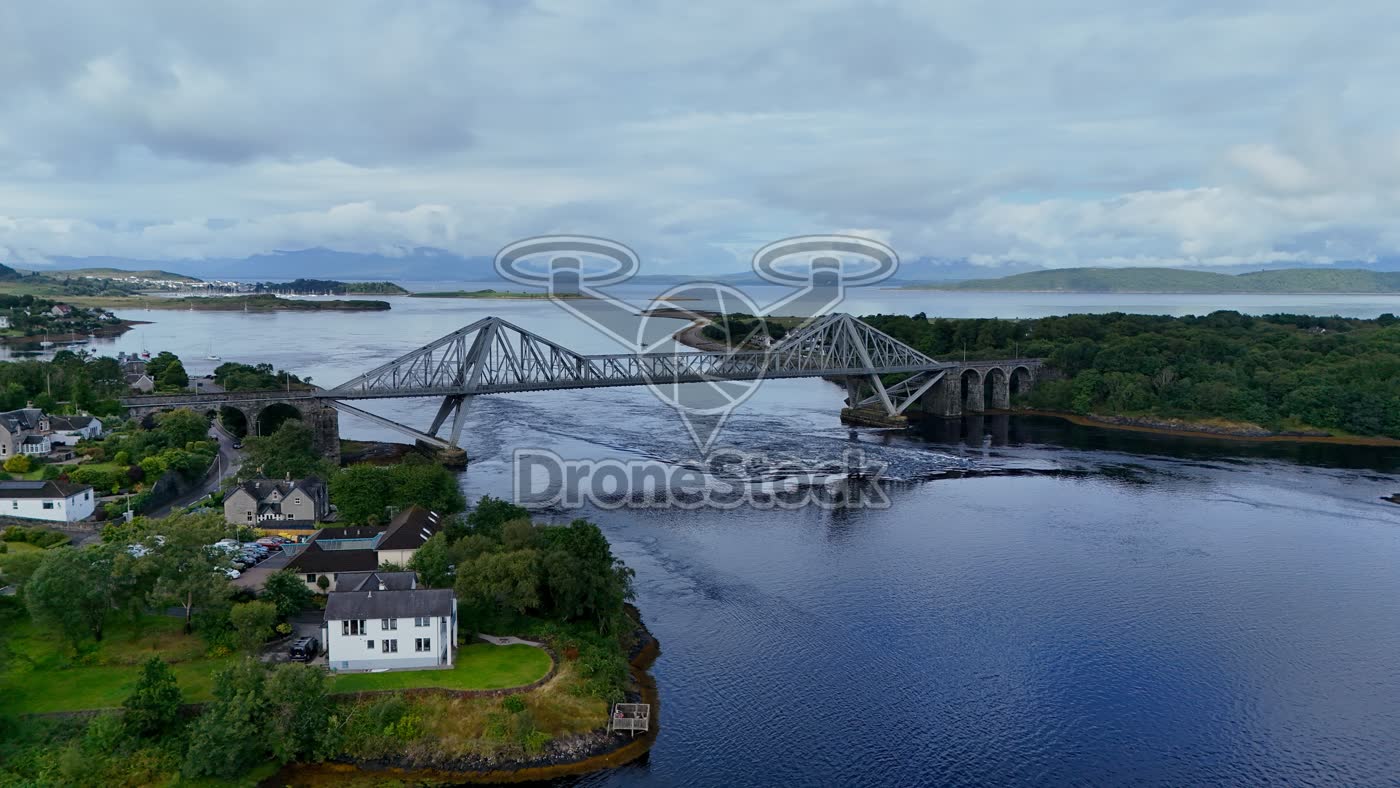 Connel Bridge bij Connel, Schotland