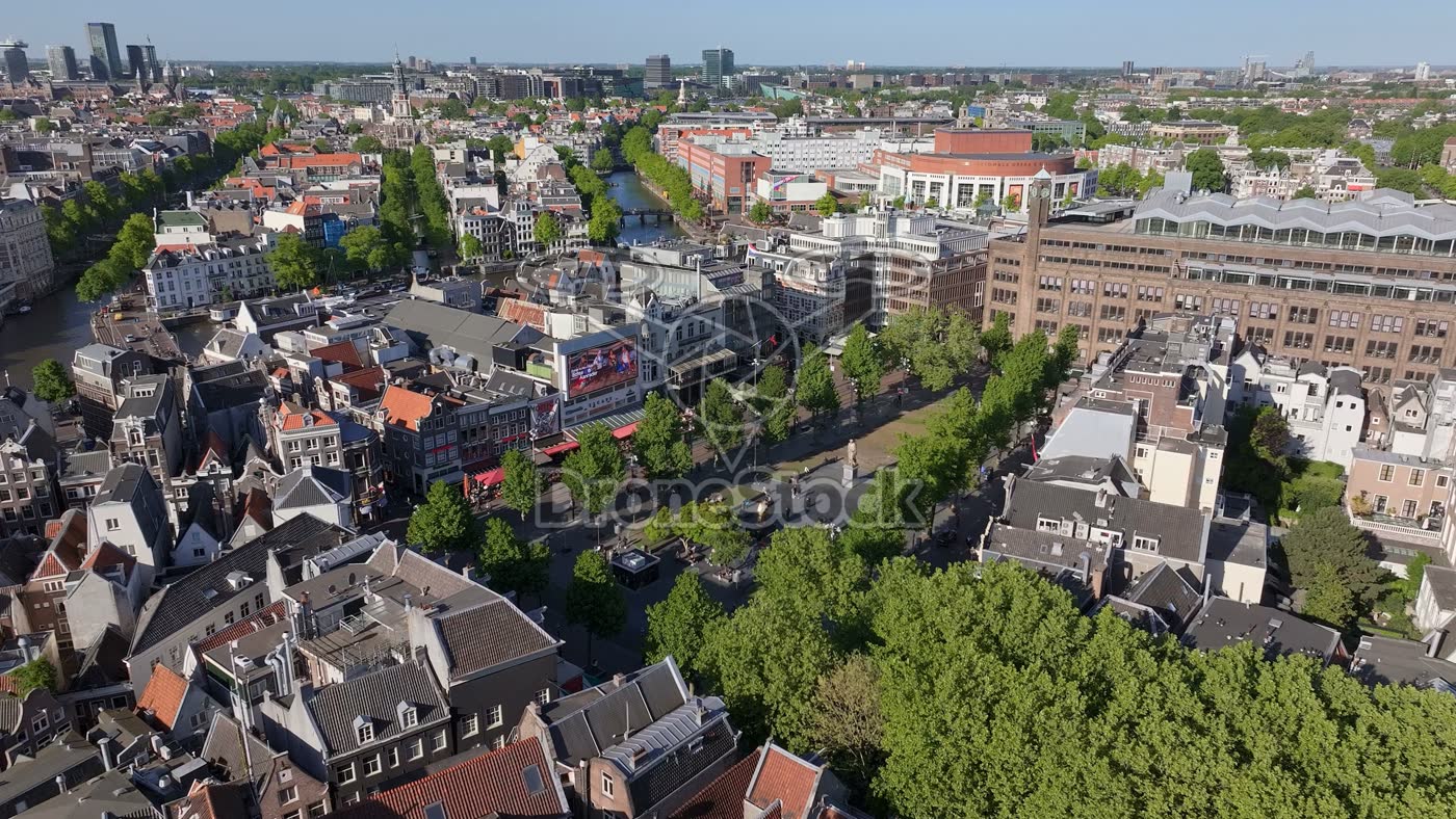 Rembrandtplein en omgeving in centrum Amsterdam 2