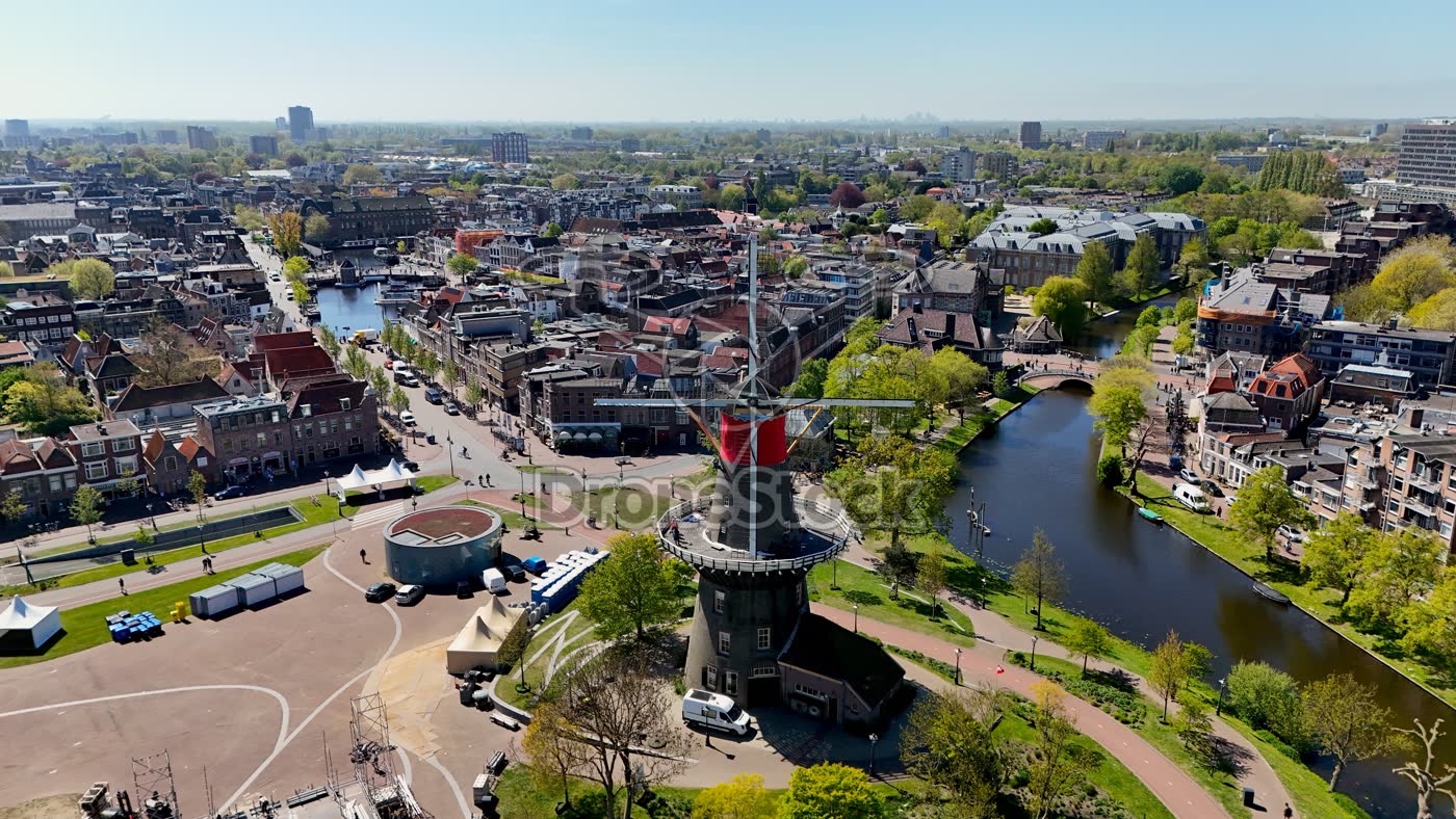 Molen De Valk in Leiden