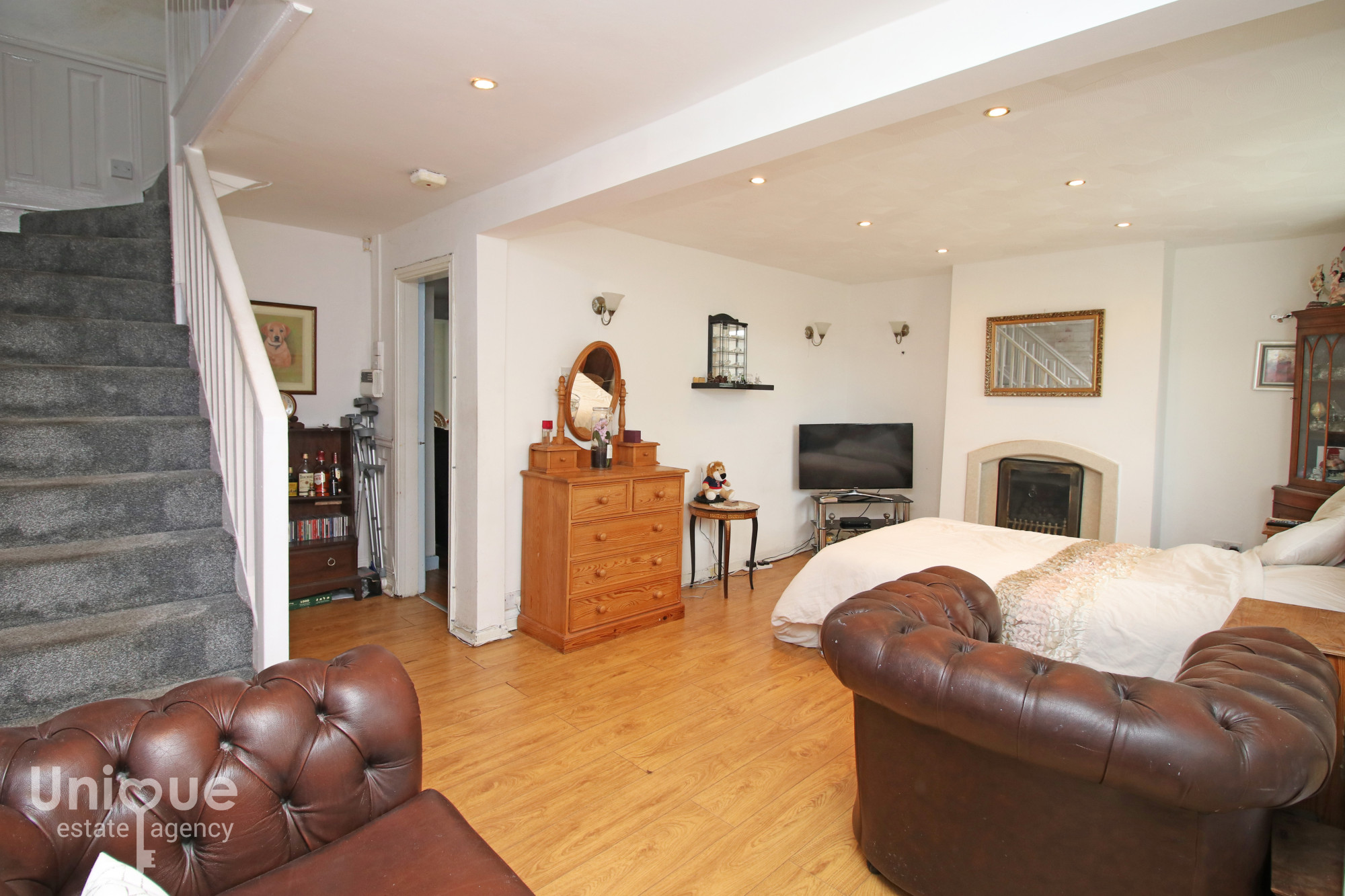 3 Bed Semidetached House Fairclough Road ThorntonCleveleys FY5 Unique Estate Agency