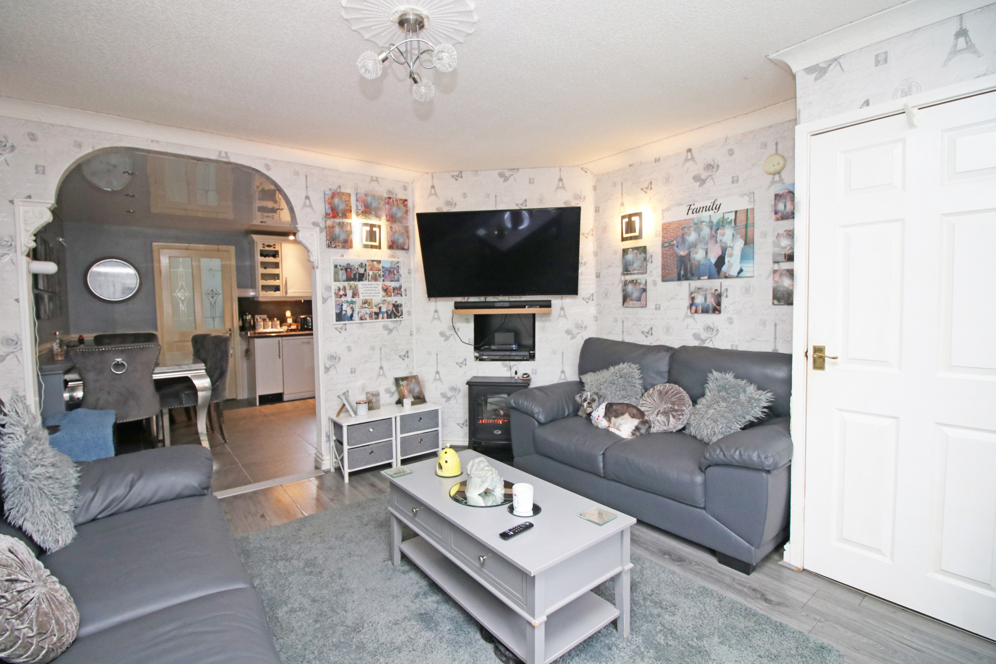 4 Bed Semidetached House Trunnah Road ThorntonCleveleys FY5 Unique