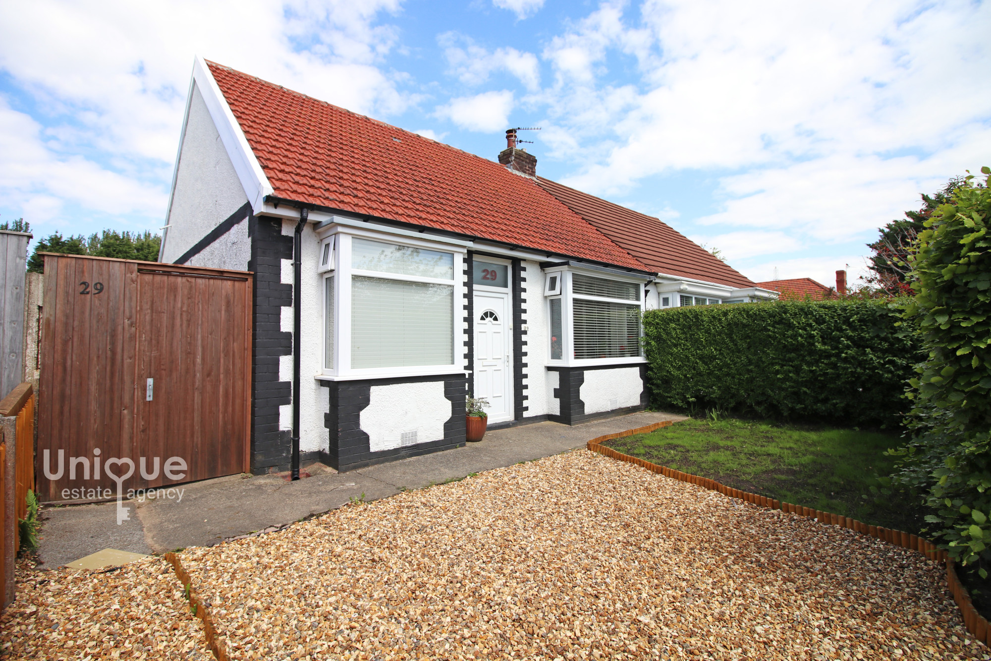 2 Bed Bungalow Stanah Gardens ThorntonCleveleys FY5 Unique Estate Agency