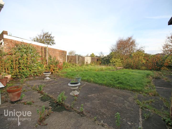 2 Bed Bungalow The Strand Fleetwood FY7 Unique Estate Agency