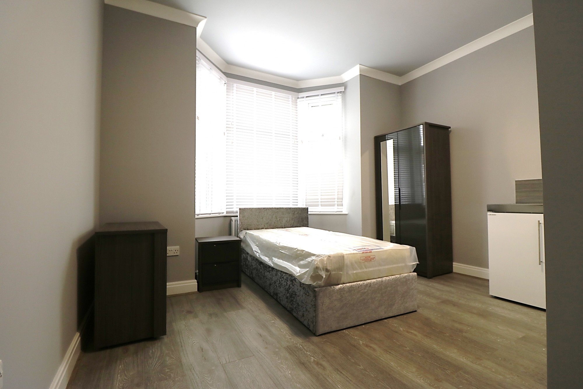 Thorold Road, IG1 4EX