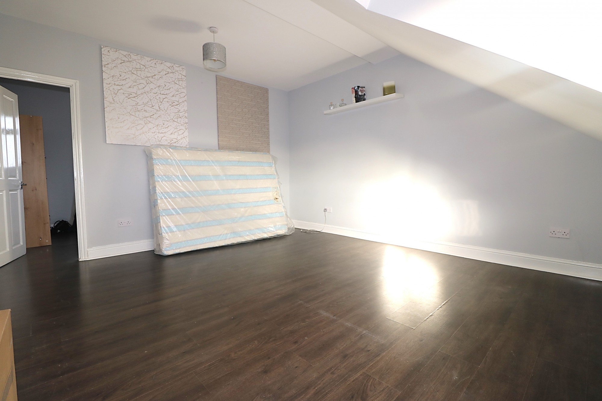 Lea Bridge Road, E10 7EB