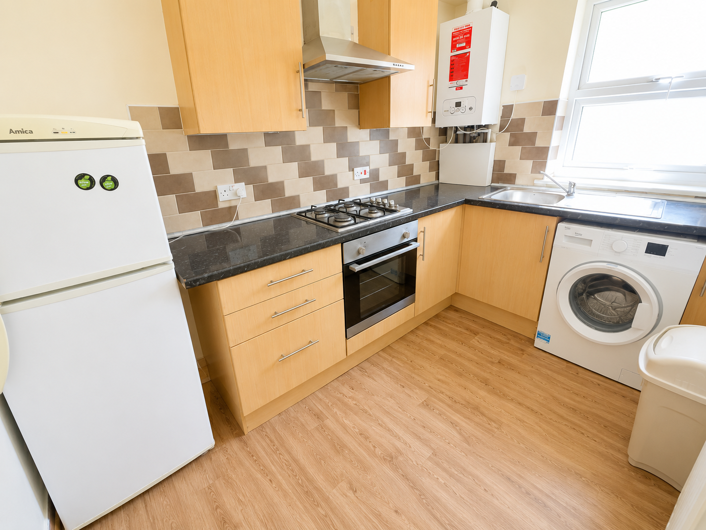 Queens Road, E17 8QR