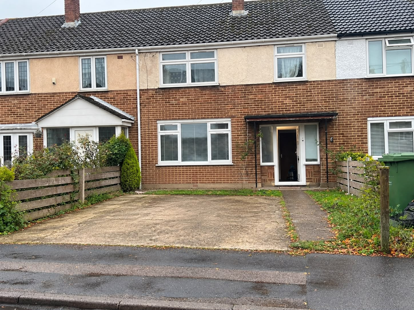 Arneways Avenue, RM6 5LU