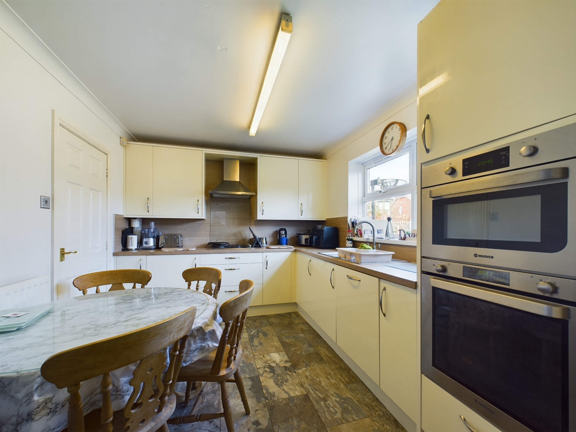 4 Bed Detached house Kestrel Avenue Hull HU8 Zest (East) LTD