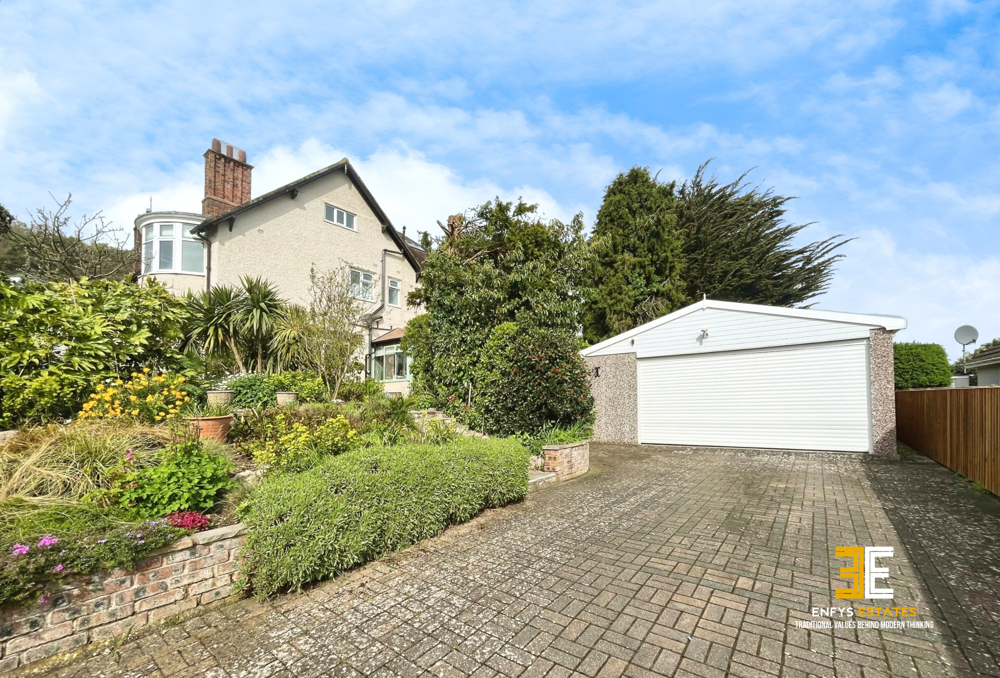 2 Bed House Bryn Teg Drive RhosOnSea LL28 Enfys Estates