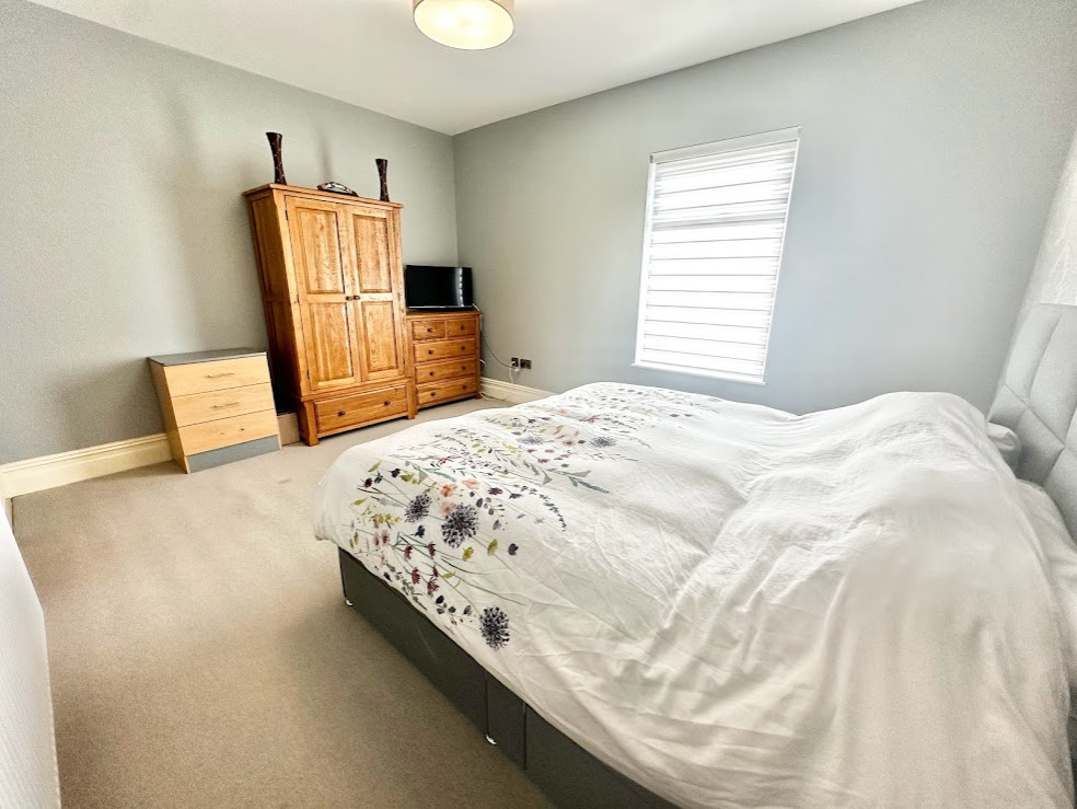 2 Bed Semi Detached Victoria Road East Thornton FY5 5HH The Square Room