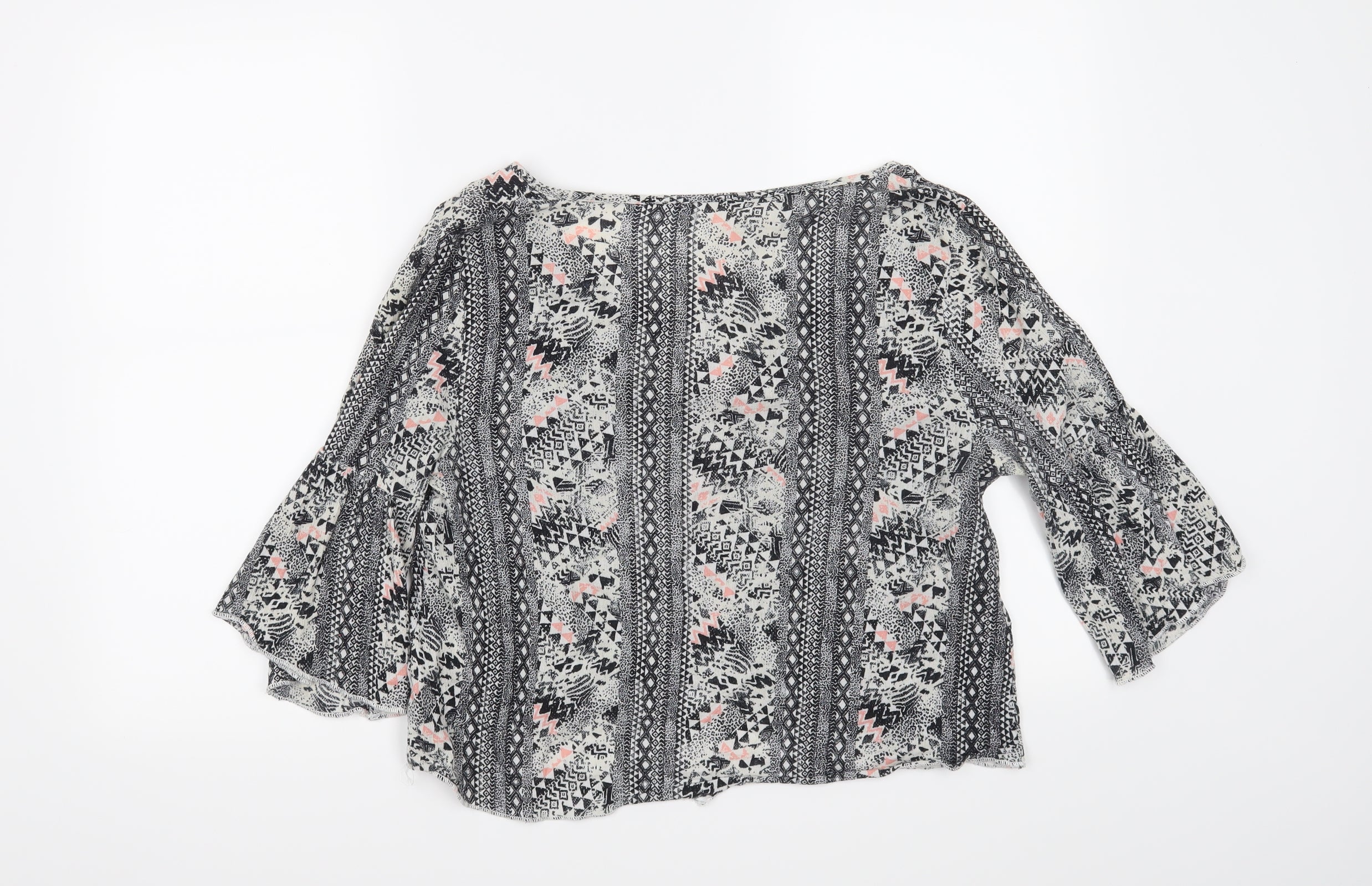 Womens Hollister Size L Basic Blouse Black Geometric Round Neck 3/4 Sleeve - label detail