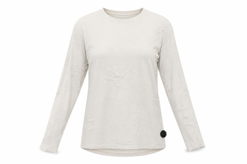project paris Womens Pullover Sweatshirt Size L White Long Sleeve - front view