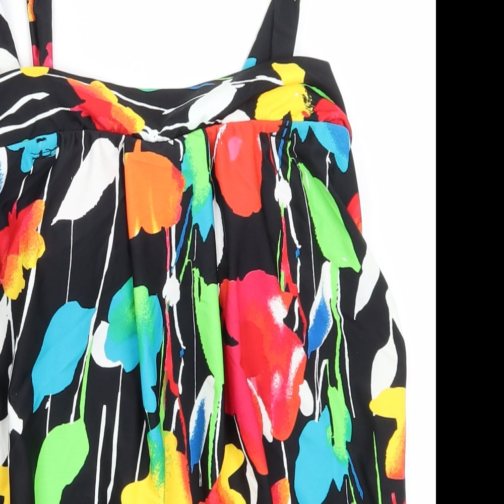 M&Co Womens Basic Tank Size 8 Black Scoop Neck Sleeveless - close detail