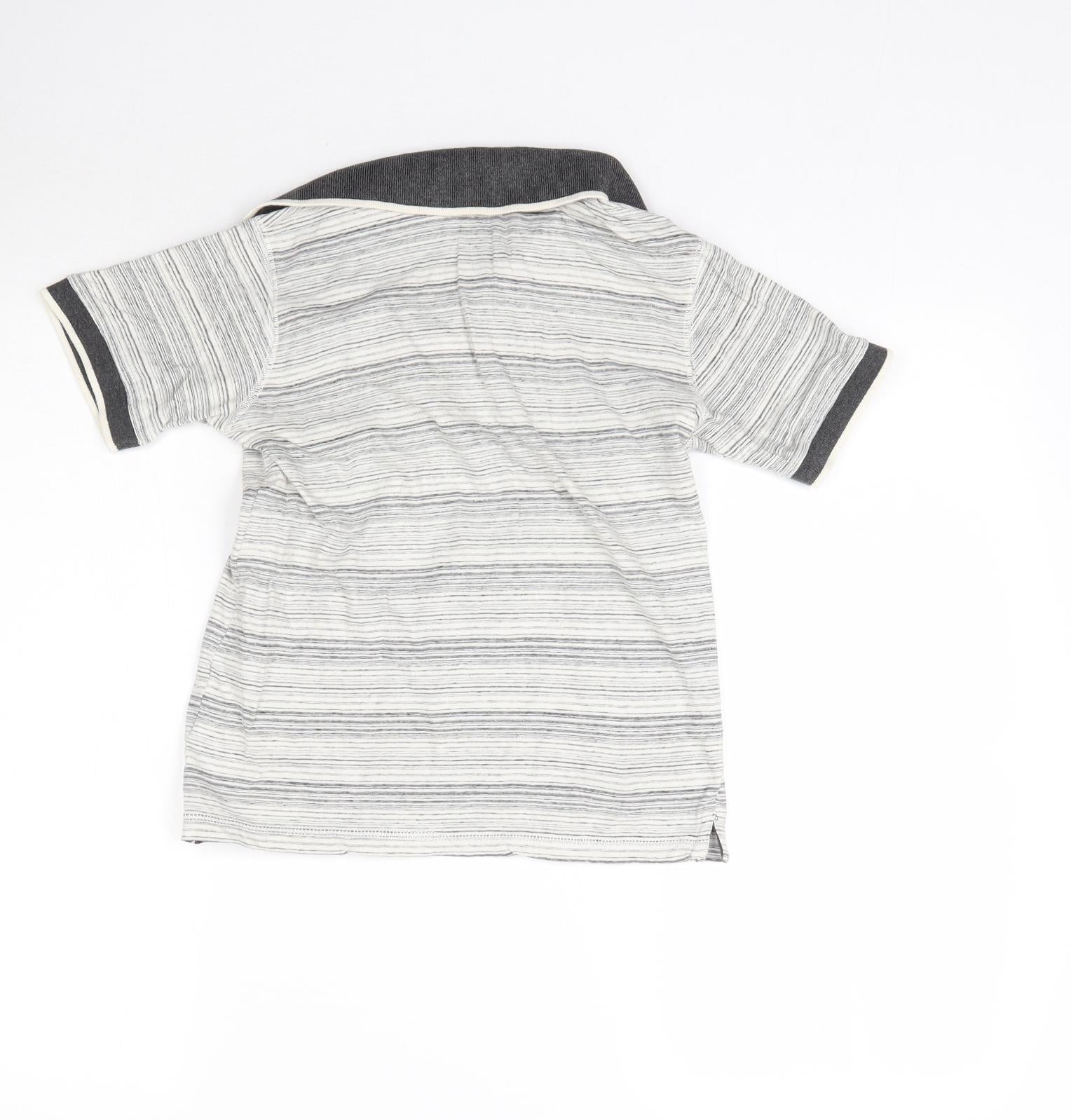 M&Co Boys Basic Polo Size 9-10 Years Grey Collared Short Sleeve - label detail