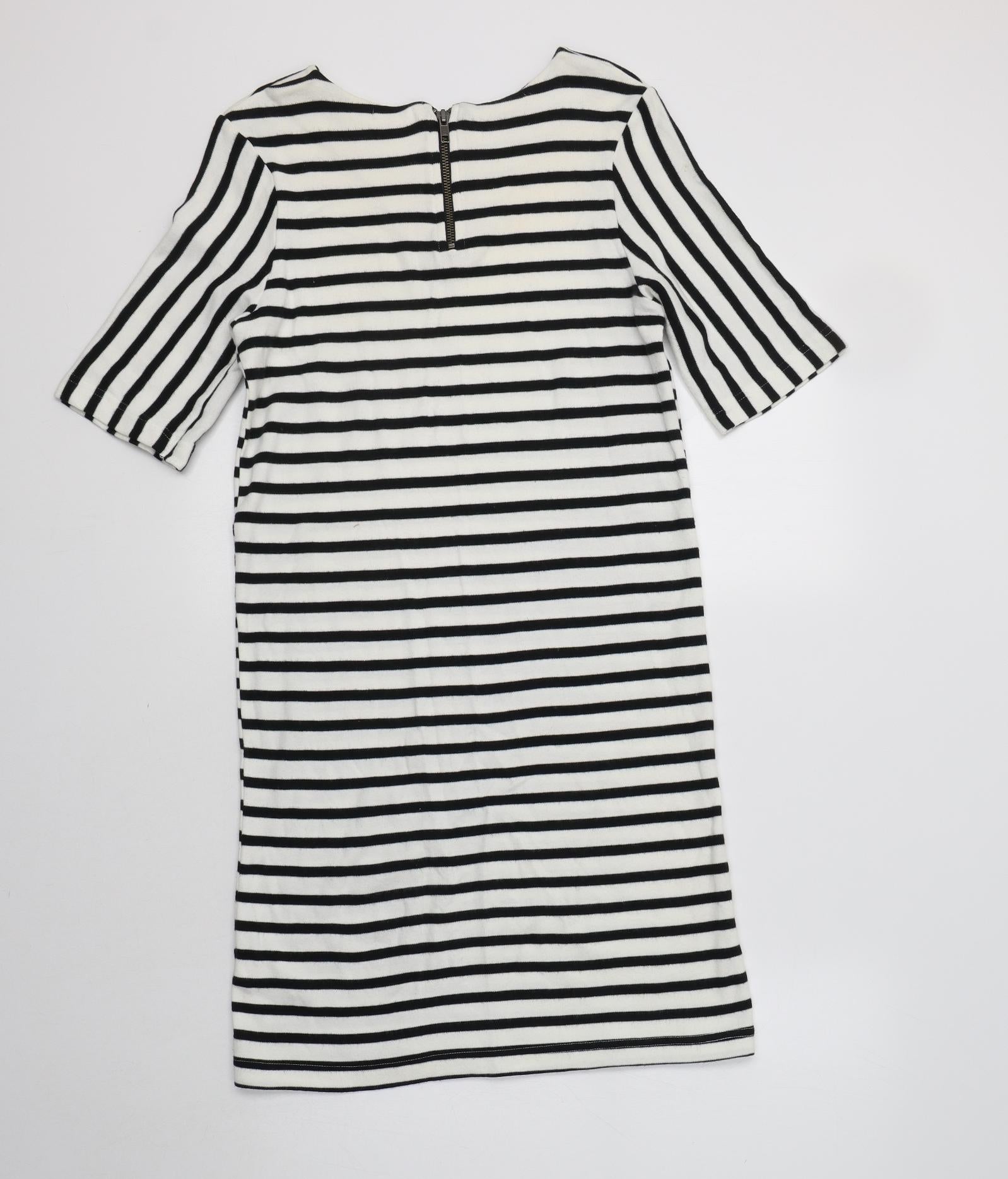 River Island Womens A-Line Dress Size 8 White Striped Knee Length Round Neck - label detail